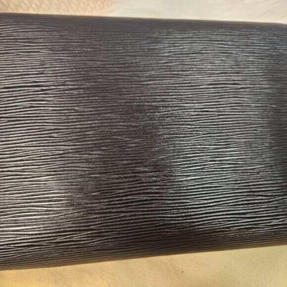 SOLD Louis Vuitton Arsch in black epi leather 2 way authenticated - Picture 16 of 16